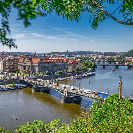 Practical Room Near The Main Station H3 * Praha